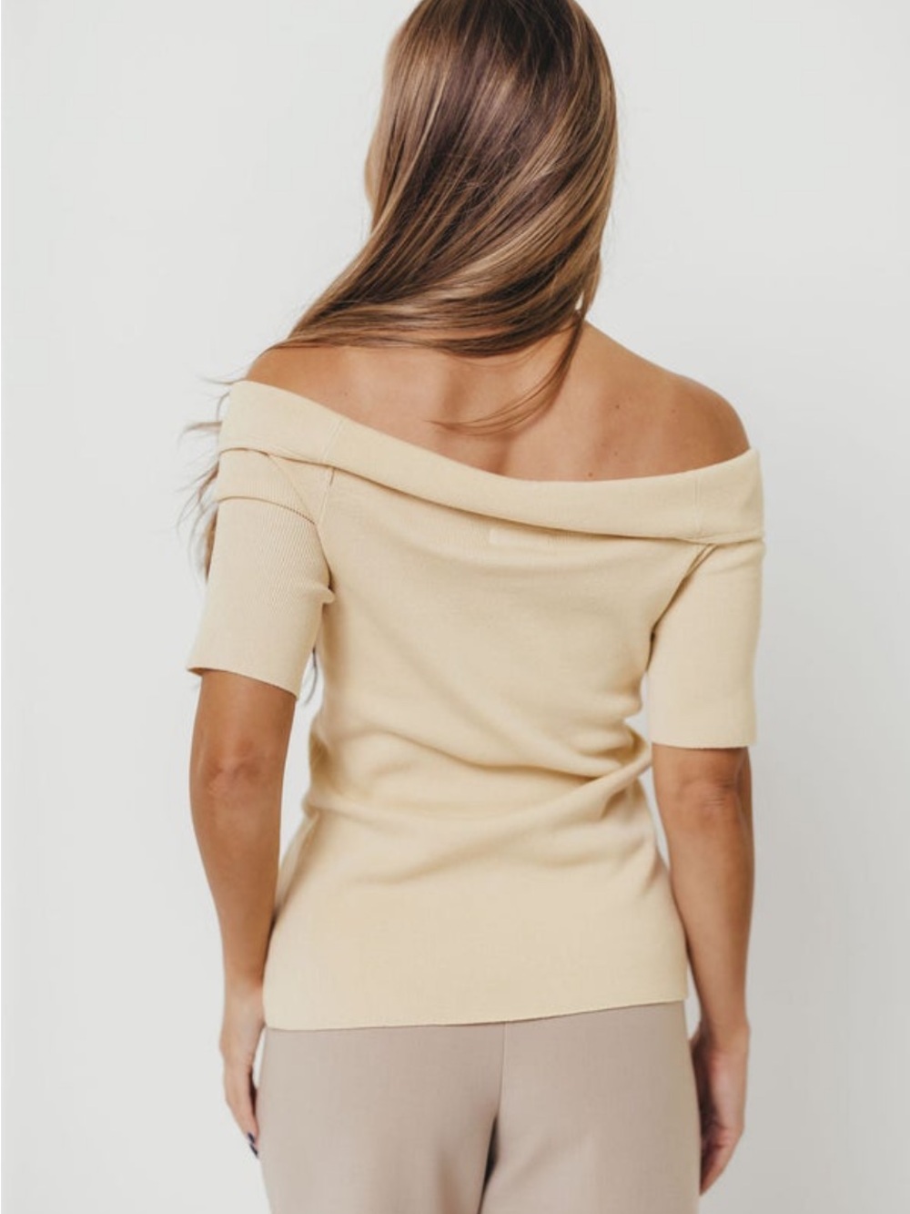 Crescent Cream Off-Shoulder Button-Front Sweater NWT Worth Collective Cardigan - Picture 4 of 5